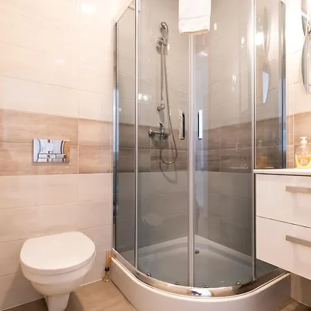 Wena Δωμάτια σε οικογενειακή κατοικία Ούστκα