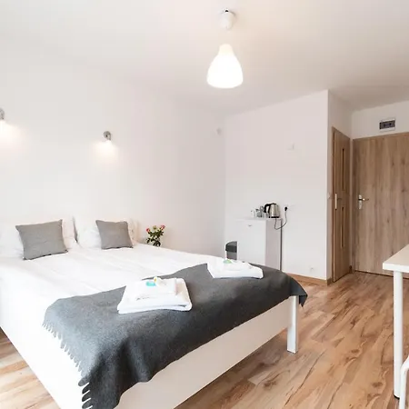 Δωμάτια σε οικογενειακή κατοικία Wena