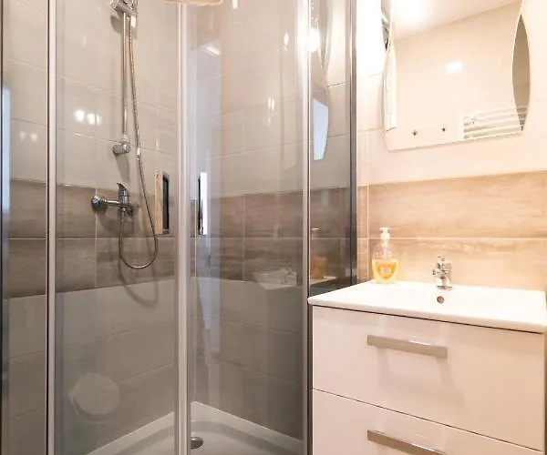 Wena Homestay szállás *